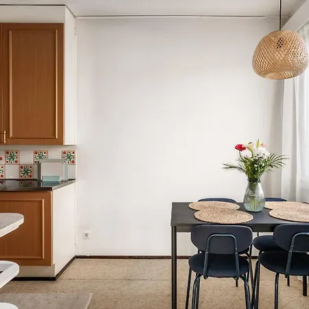 Polar Retro Base: 2br Near The Casa vacanze